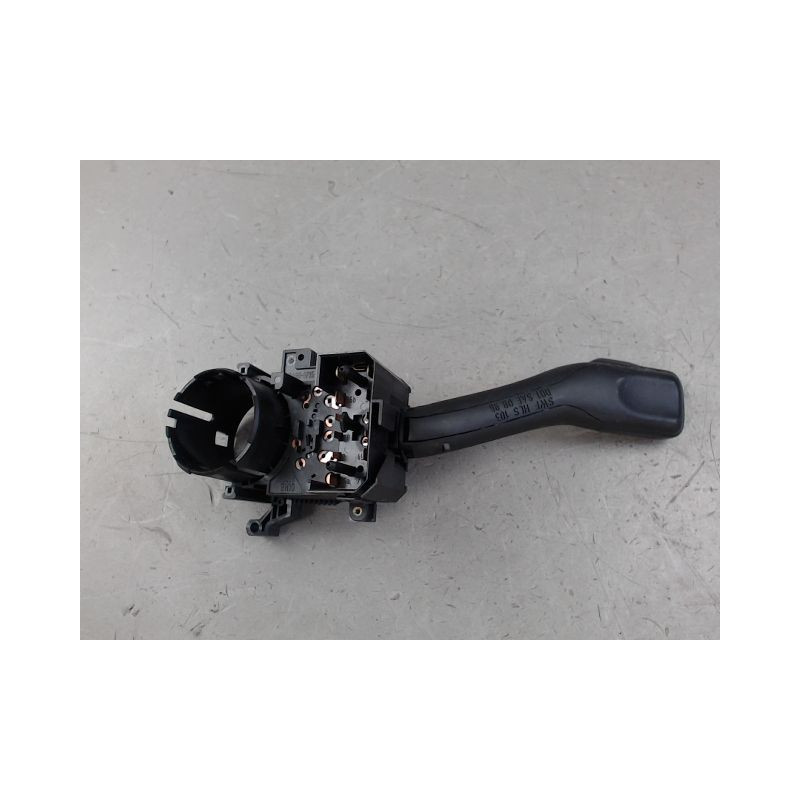 COMMANDE CLIGNOTANT AUDI A3