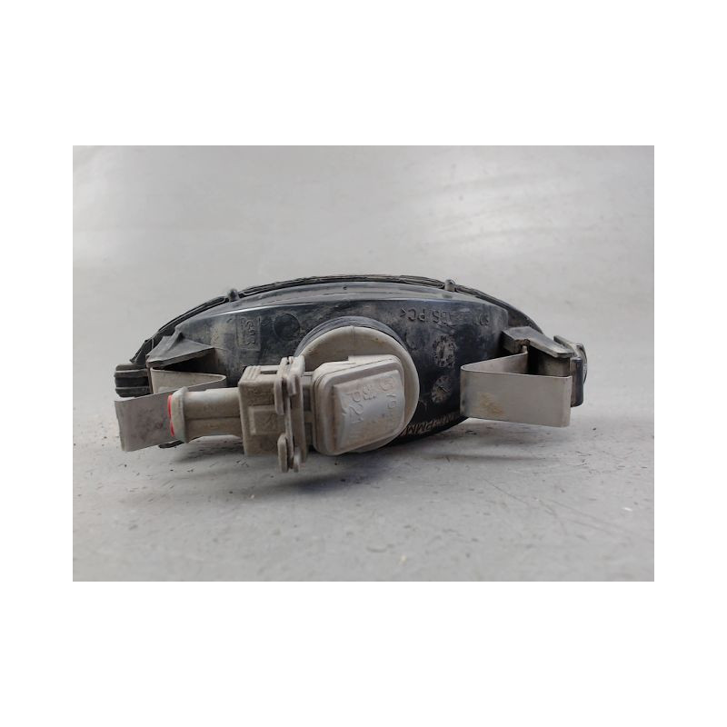 FEU BROUILLARD CENTRAL ARRIERE PEUGEOT 206