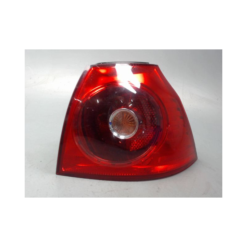 FEU ARRIERE DROIT VOLKSWAGEN GOLF V 2003-2009
