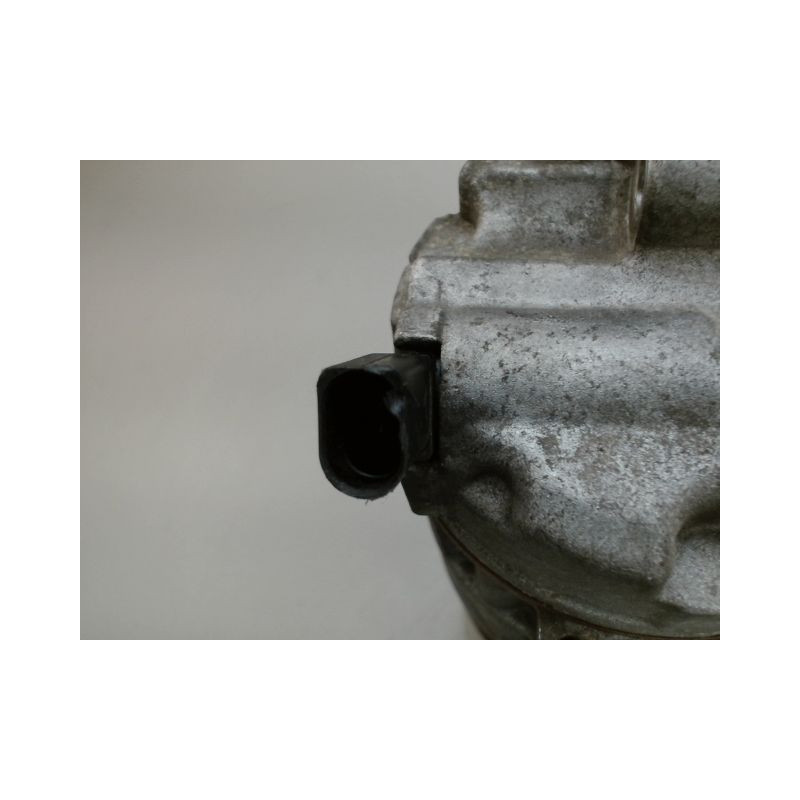 COMPRESSEUR AIR CONDITIONNE AUDI A4