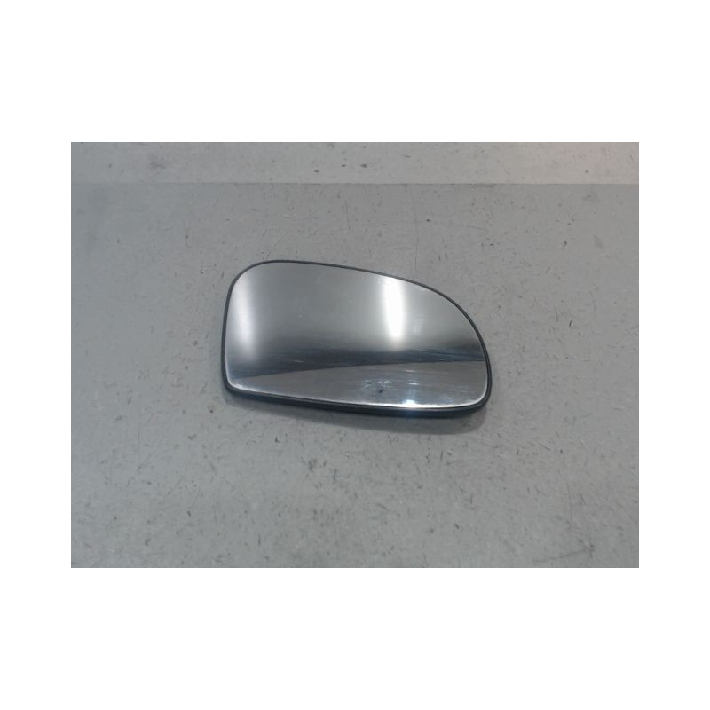 GLACE RETROVISEUR EXT D CITROEN SAXO