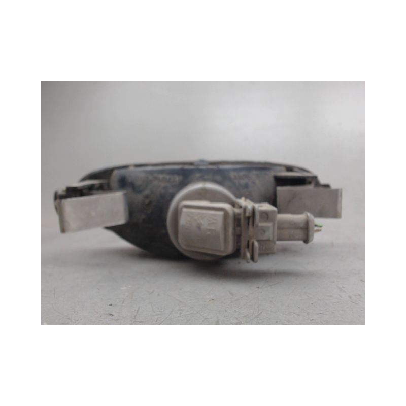 FEU BROUILLARD CENTRAL ARRIERE PEUGEOT 206