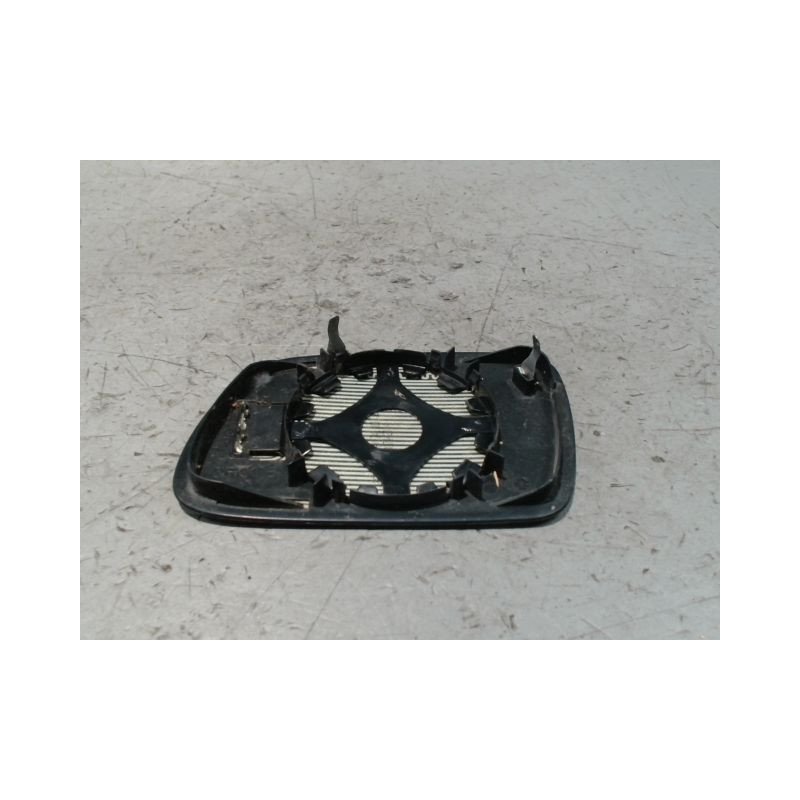 GLACE RETROVISEUR EXT D PEUGEOT 407