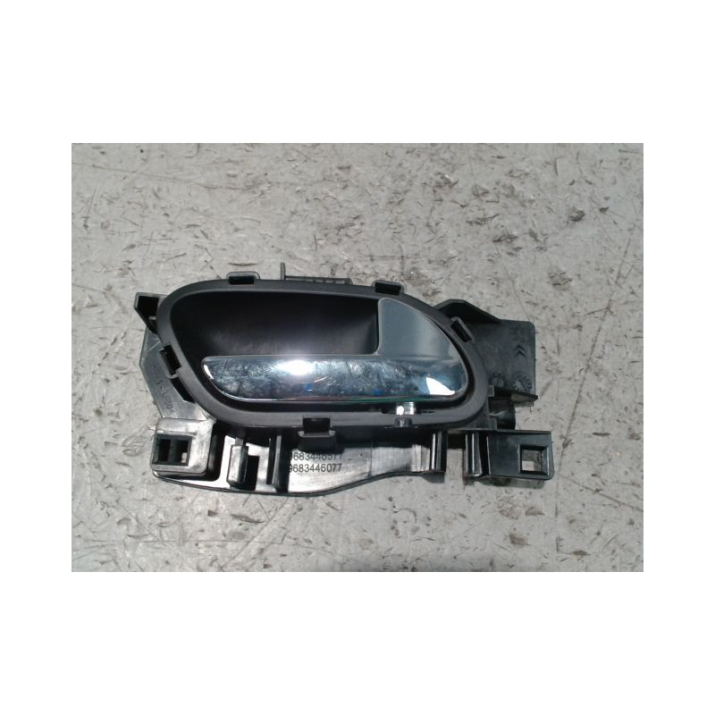 POIGNEE INTERIEURE PORTE AVANT DROIT PEUGEOT 3008 2009-