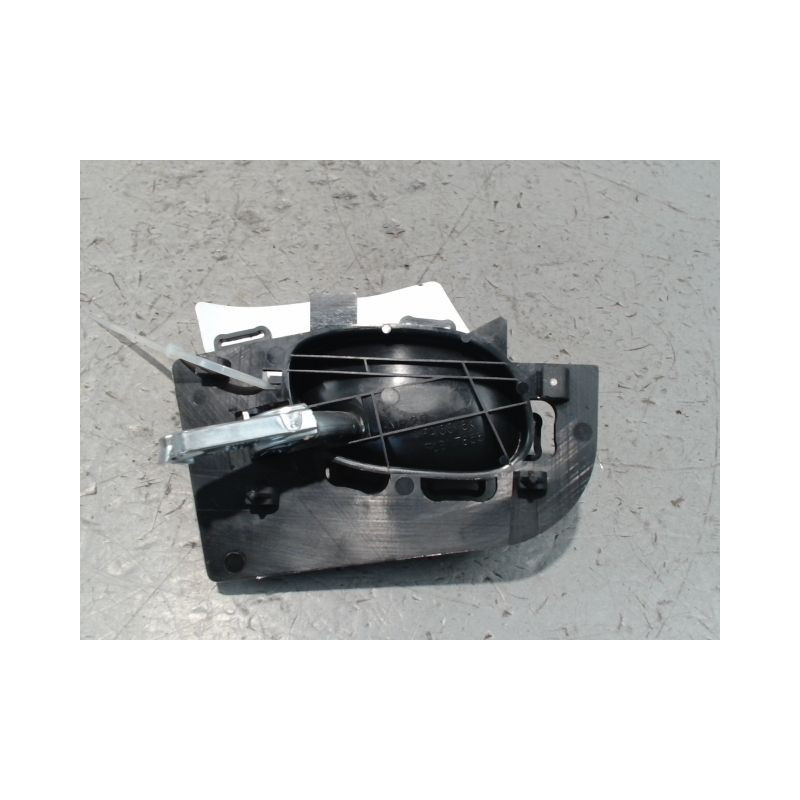 POIGNEE INTERIEURE PORTE AVANT DROIT PEUGEOT 206+ 2009-