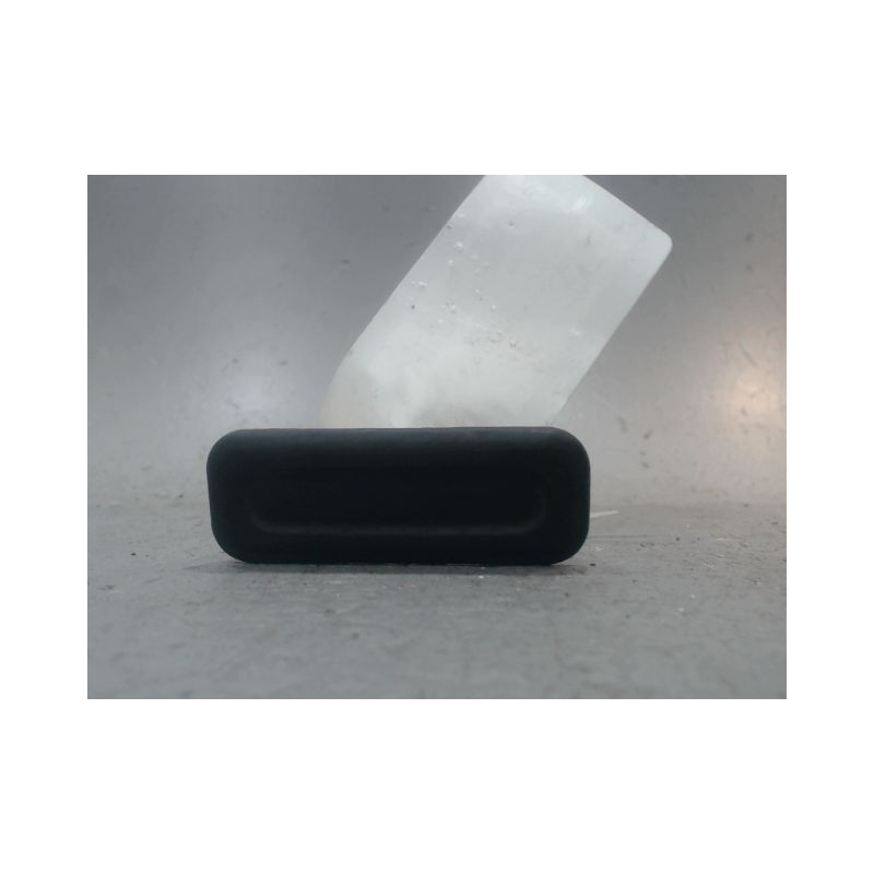 POIGNEE EXTERIEURE HAYON PEUGEOT 308