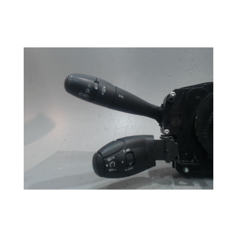 BLOC COMMODOS PEUGEOT 207
