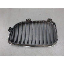 GRILLE CALANDRE DROIT B.M.W. SERIE 1