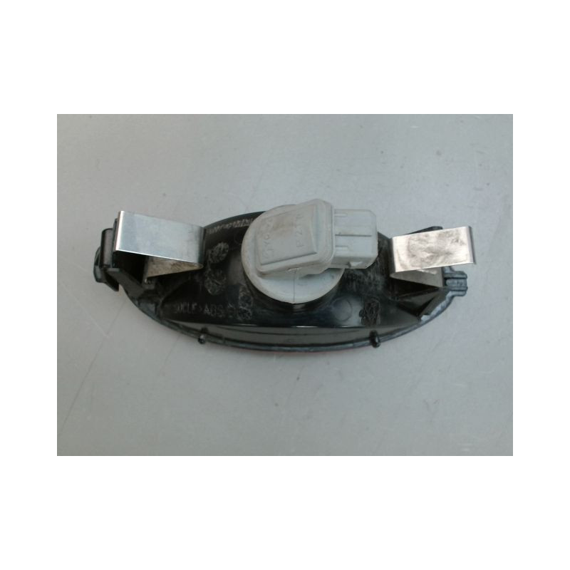 FEU BROUILLARD CENTRAL ARRIERE PEUGEOT 206