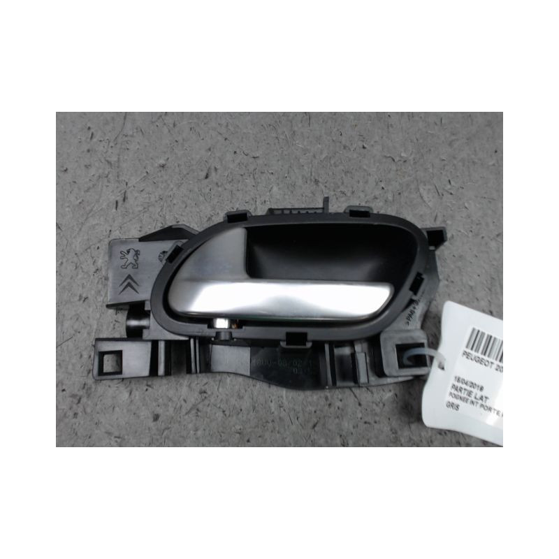 POIGNEE INTERIEURE PORTE AVANT GAUCHE PEUGEOT 208