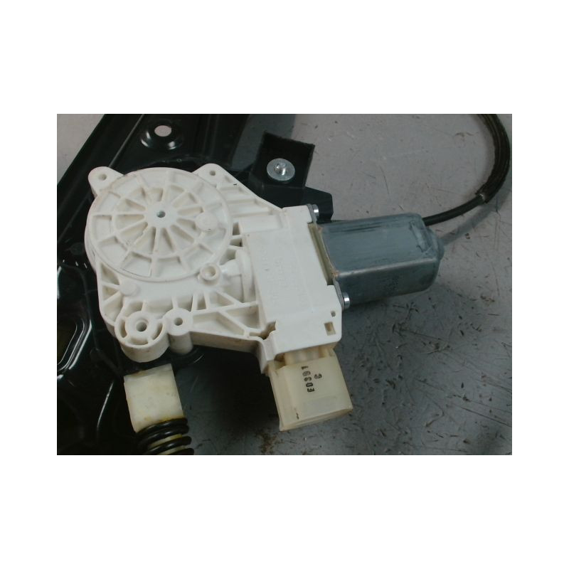 MECANISME+MOTEUR LEVE-GLACE AVANT DROIT B.M.W. SERIE 5