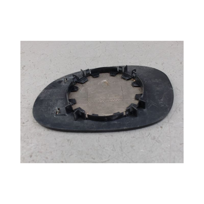 GLACE RETROVISEUR EXT D PEUGEOT 206