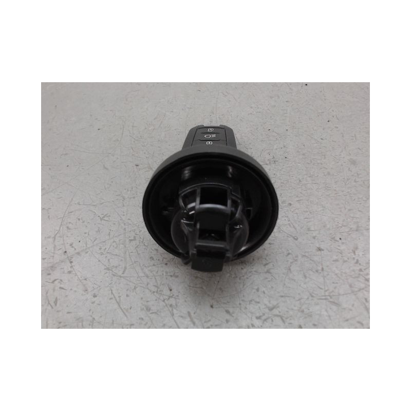 BOUCHON RESERVOIR A CARBURANT PEUGEOT 208