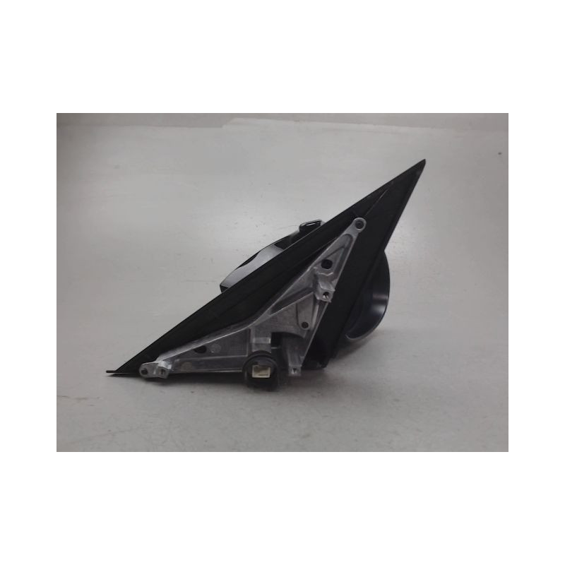 RETROVISEUR EXTERIEUR ELECTRIQUE DROIT B.M.W. SERIE 1