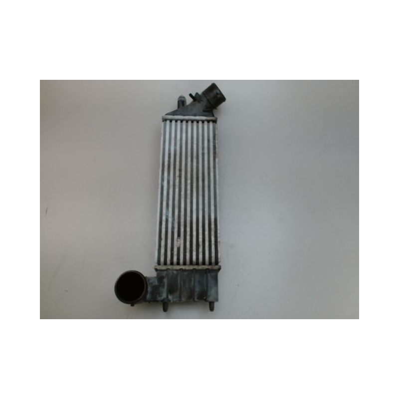 ECHANGEUR AIR PEUGEOT 807