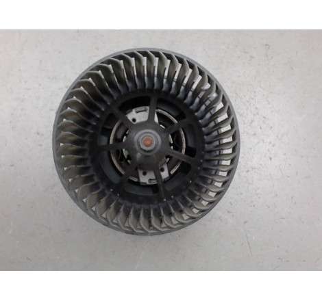 MOTEUR VENTILATEUR CHAUFFAGE FORD FOCUS