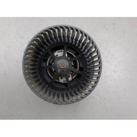 MOTEUR VENTILATEUR CHAUFFAGE FORD FOCUS