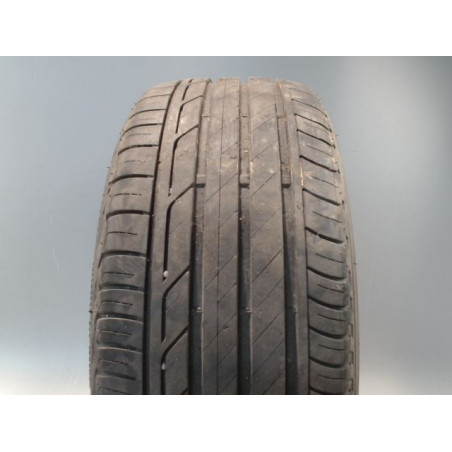 Pneu BRIDGESTONE TURANZA T001 215 45 16 90 V