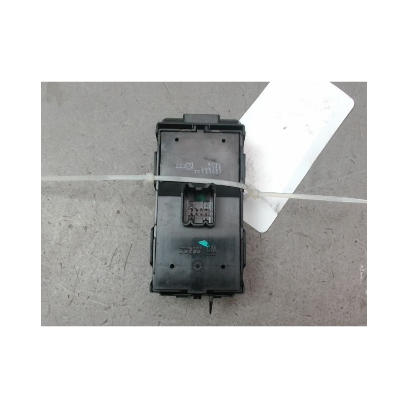 COMMANDE LEVE-GLACE PORTE AVG OPEL INSIGNIA Phase 1 2009-2013