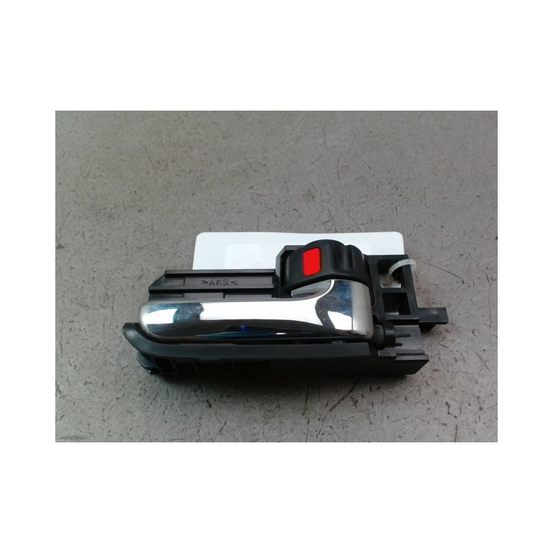 POIGNEE INTERIEURE PORTE ARRIERE DROIT TOYOTA COROLLA X PHASE 1 2002-2004