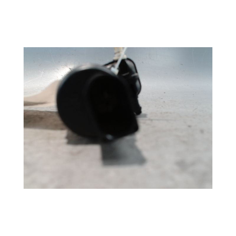 POMPE LAVE-GLACE AVANT VOLKSWAGEN GOLF VI 2008-