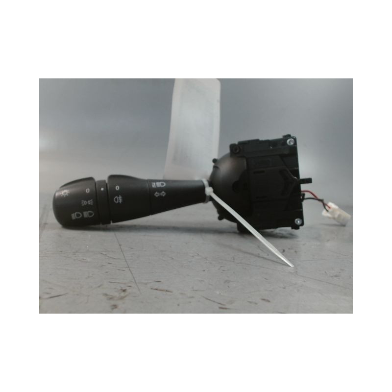 COMMANDE ESSUIE GLACE RENAULT CLIO IV