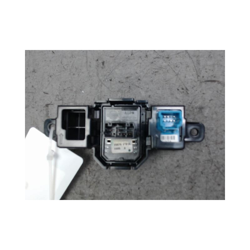 COMMANDE RETROVISSEUR EXTERIEUR ELECTRIQUE NISSAN NOTE