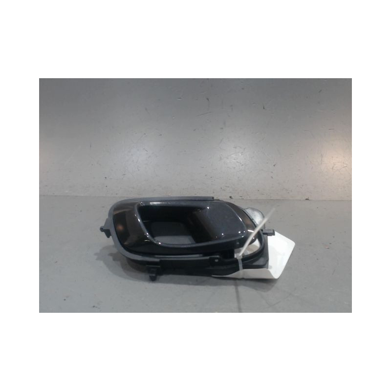 POIGNEE INTERIEURE PORTE AVANT DROIT HYUNDAI I20