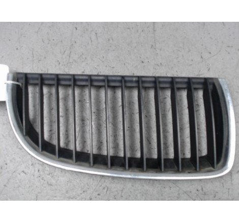 GRILLE CALANDRE D