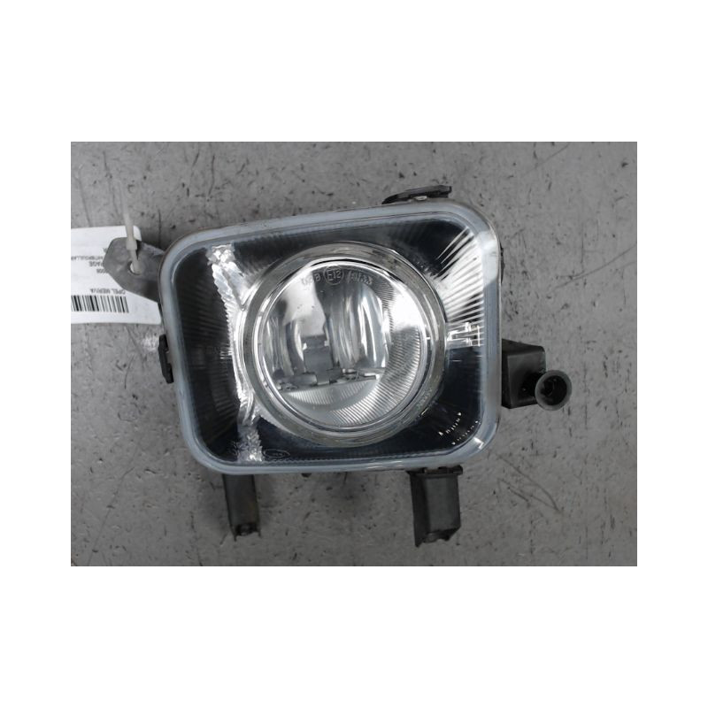 PHARE ANTIBROUILLARD AVANT DROIT OPEL MERIVA