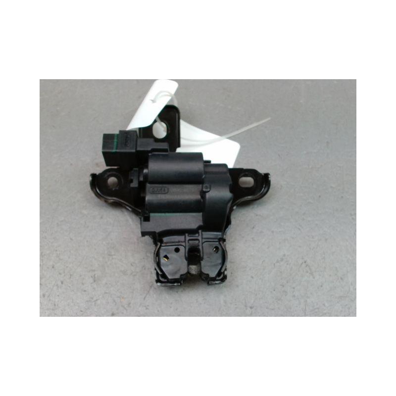 SERRURE COFFRE ARRIERE FORD COUPE