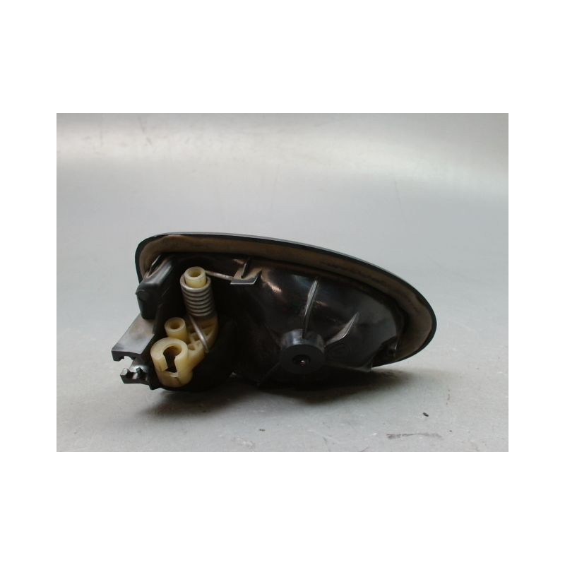 POIGNEE INTERIEURE PORTE AVANT DROIT OPEL VIVARO C1 F2700 4P