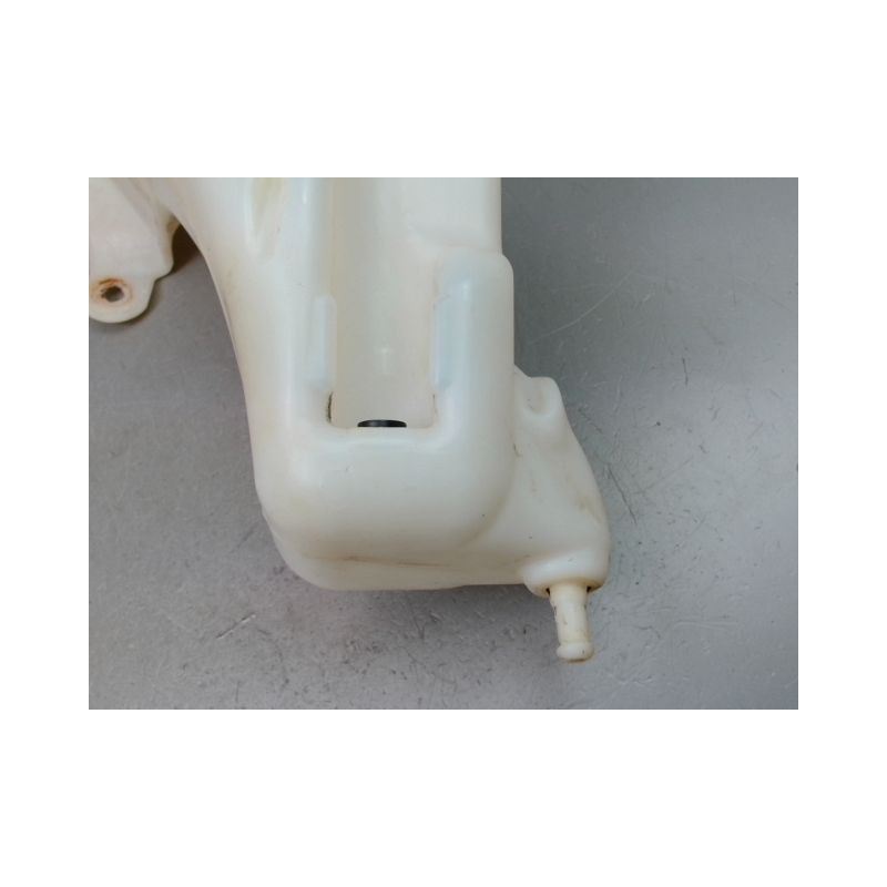 RESERVOIR LAVE-GLACE AVANT FIAT DOBLO BREAK I Phase 2 2006-2009