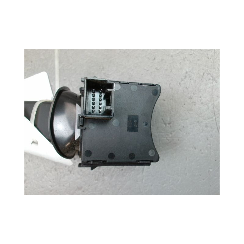 COMMANDE CLIGNOTANT OPEL CORSA 2010-