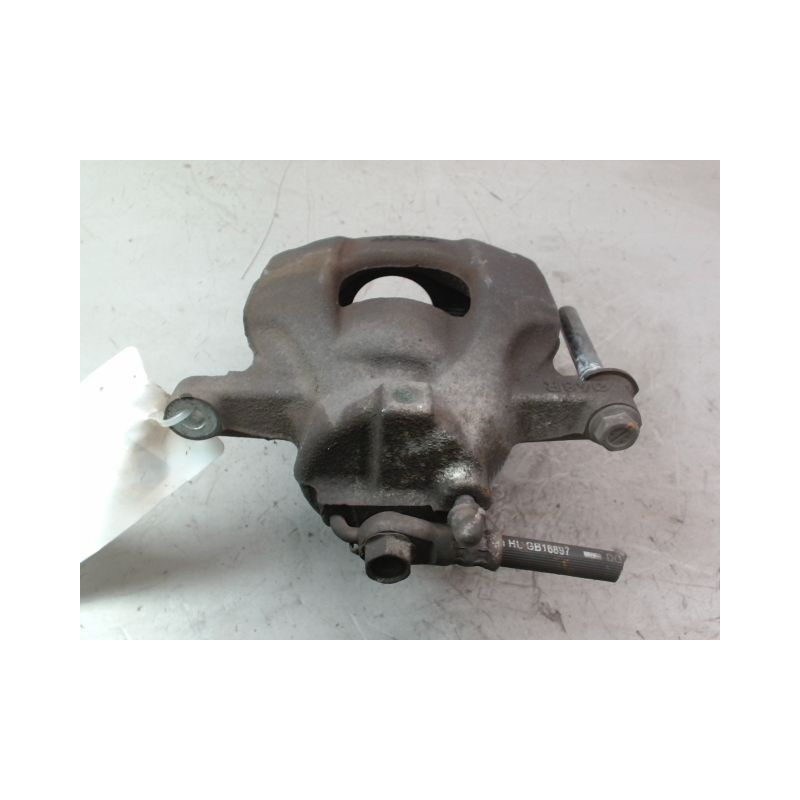 ETRIER DE FREIN AVANT DROIT TOYOTA AYGO 3P