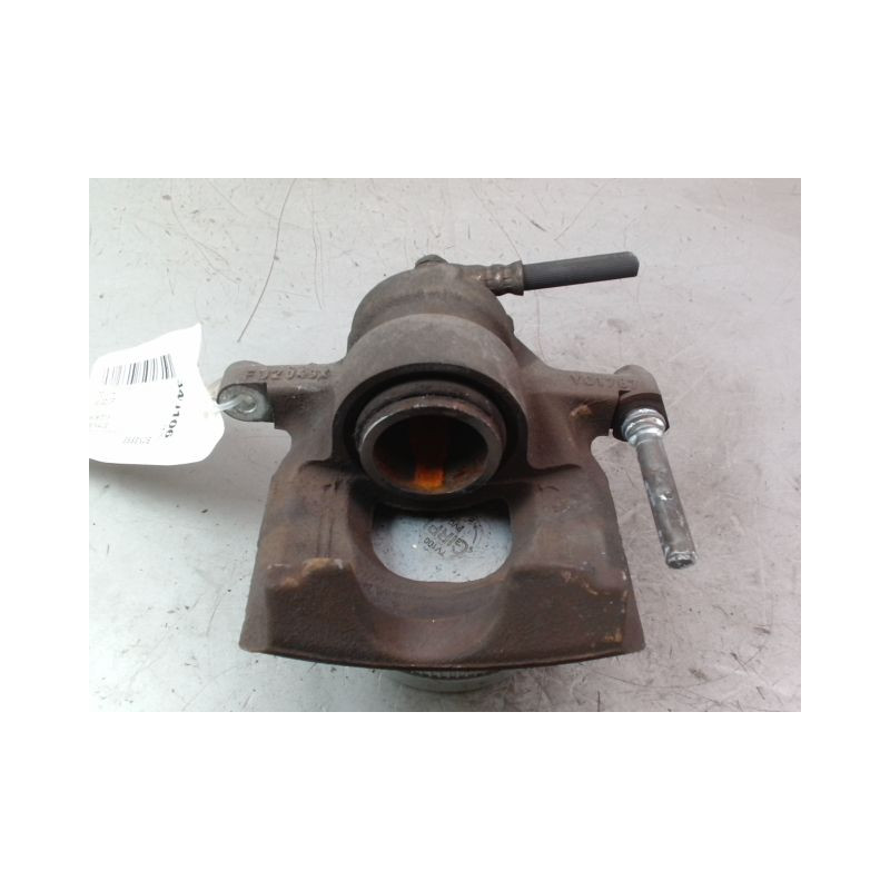 ETRIER DE FREIN AVANT DROIT TOYOTA AYGO 3P