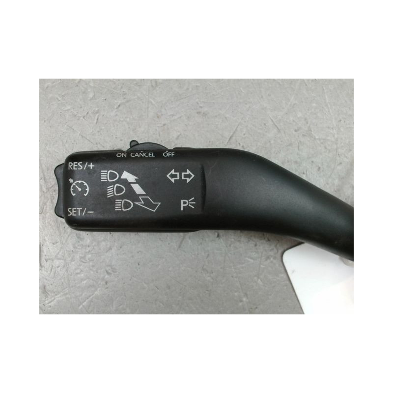 COMMANDE CLIGNOTANT SEAT LEON II Phase 2 (1P) 2009-2012