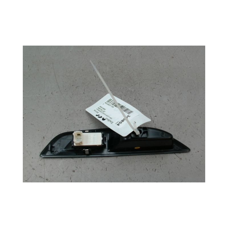COMMANDE LEVE-GLACE PORTE ARD PEUGEOT 208