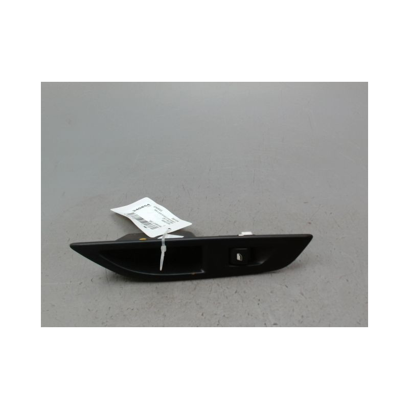 COMMANDE LEVE-GLACE PORTE ARG PEUGEOT 208