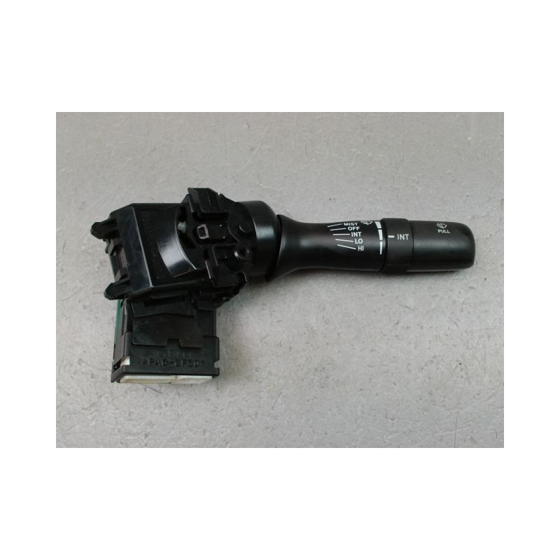 COMMANDE ESSUIE GLACE LEXUS IS 2006-