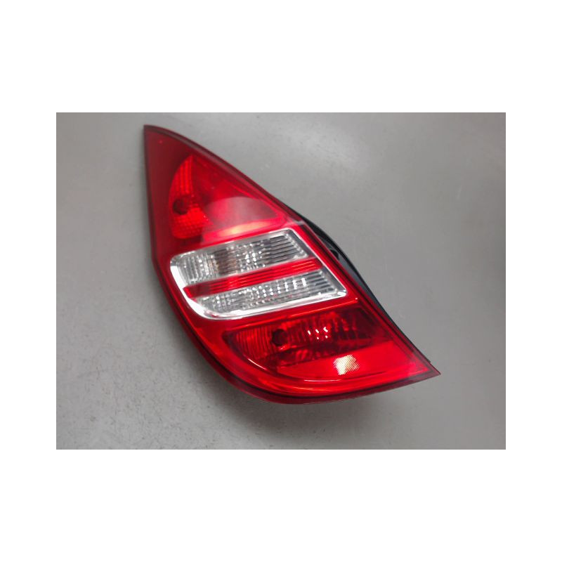 FEU ARRIERE GAUCHE  HYUNDAI I30