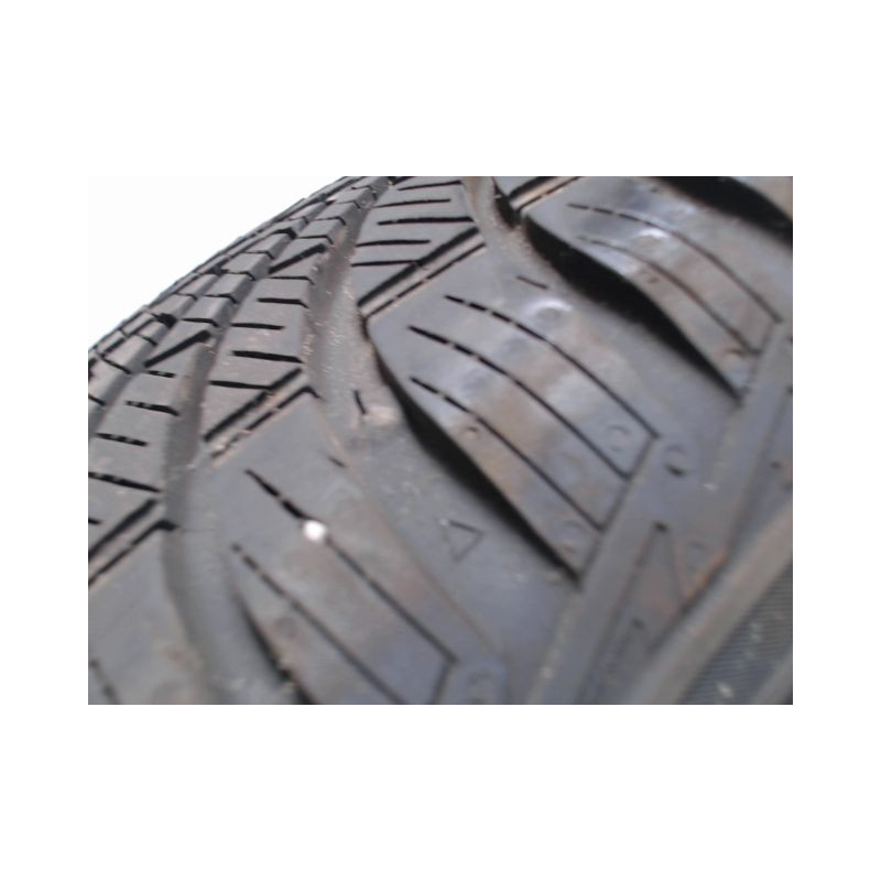 Pneu KUMHO SOLUS 4S HA32 185 65 15 88 H