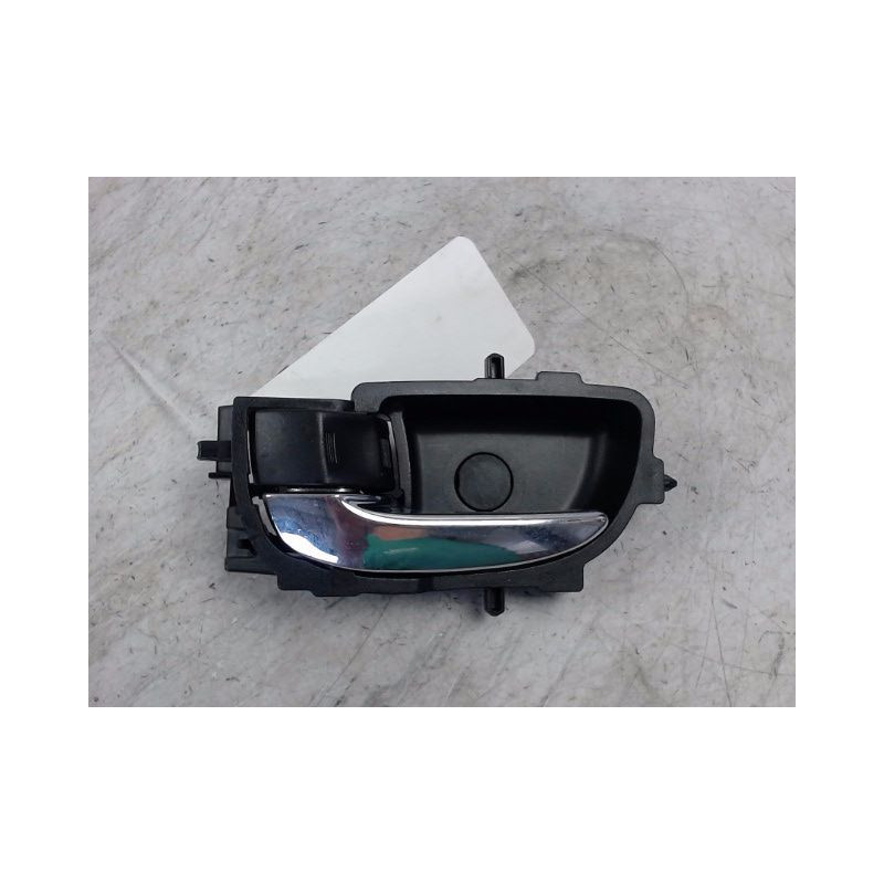 POIGNEE INTERIEURE PORTE AVANT GAUCHE TOYOTA YARIS 2005-