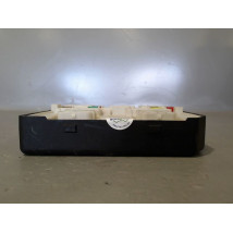 BOITE A FUSIBLES RENAULT MEGANE
