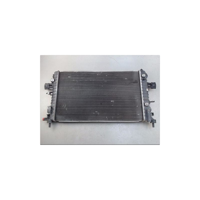 RADIATEUR OPEL ASTRA (H) GTC 07-11