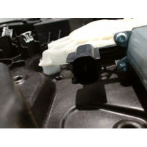 MECANISME+MOTEUR LEVE-GLACE ARRIERE GAUCHE FORD FIESTA 2010-
