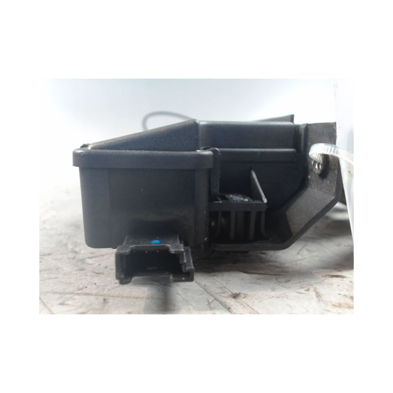 SERRURE HAYON  B.M.W. SERIE 1