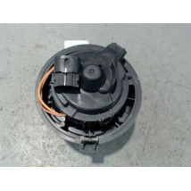 MOTEUR VENTILATEUR CHAUFFAGE RENAULT CLIO IV