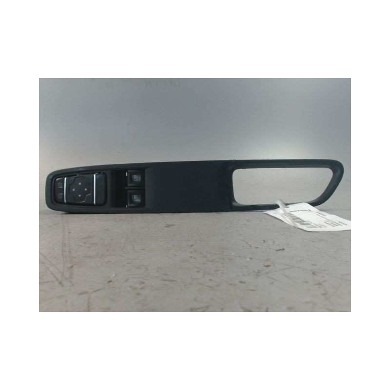 COMMANDE LEVE-GLACE PORTE AVG RENAULT CLIO IV