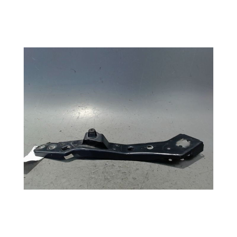 SUPPORT PHARE DROIT RENAULT MEGANE III 2008-